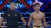 环球拳王争霸赛 中国选手付高峰三招将美国选手TKO