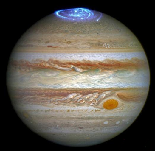 The detector Juno flew near Jupiter to complete the history of recent shooting
