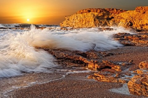 高清海浪风景桌面壁纸