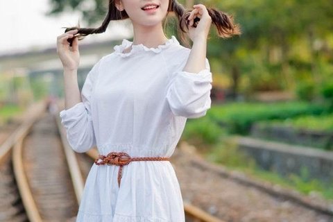 甜美美女清纯写真图片