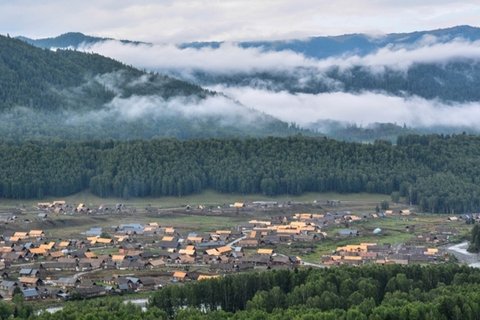 新疆禾木风景壁纸