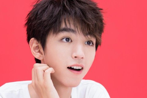 TFBOYS小鲜肉王俊凯