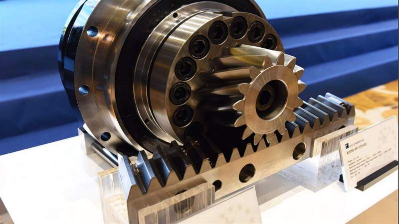 标准 气缸齿轮齿条翻转机构的设计