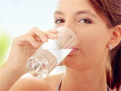 空腹验血早上能喝水吗