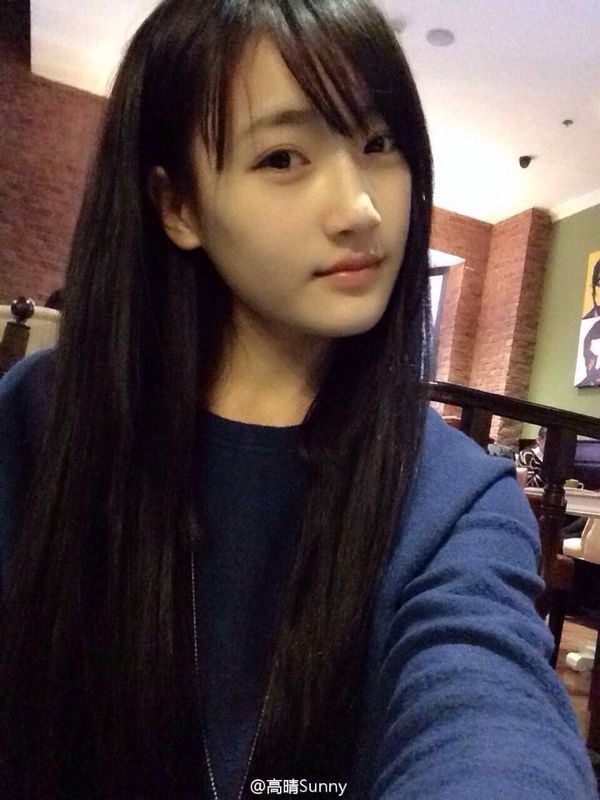 最美校服女生高晴的图片 越多越好……多了给分——至少5张