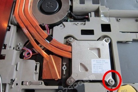 thinkpad T420拆机 螺丝拧花了