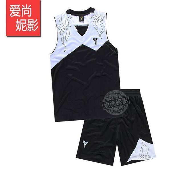 这套篮球衣怎么印号码好看?还有加些什么图案