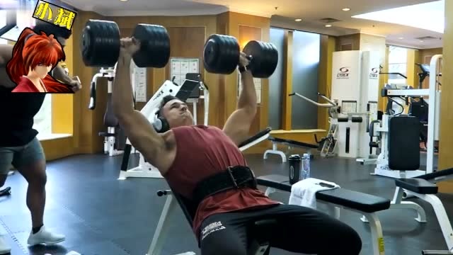 哑铃扩胸第一期:每组20到30个!