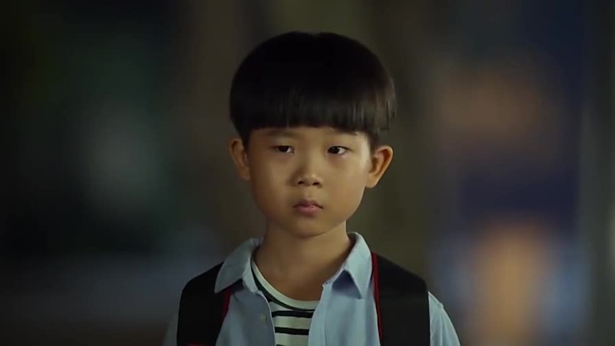 小草青青:小军街头遭小偷拦路被东来解救