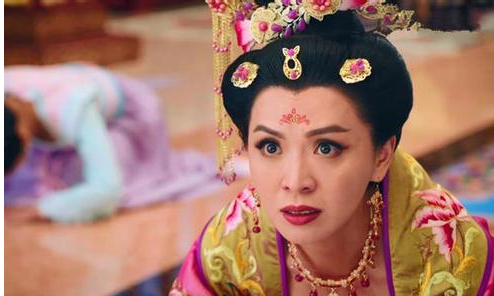 《宫心计2》何离的身世是怎样的?