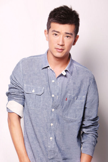 李成,现名李岷城,中国内地男演员,毕业于北京舞蹈学院音乐剧系.