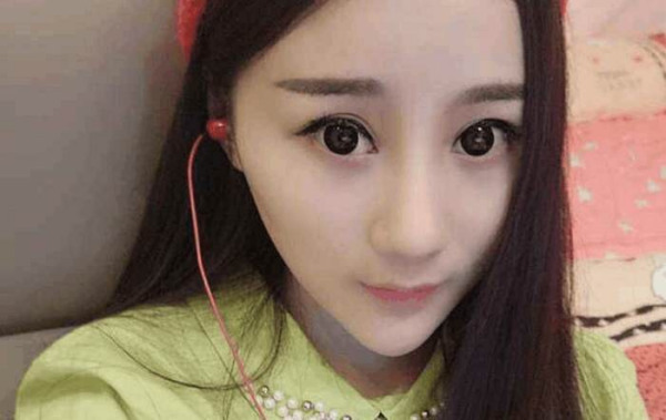 前段时间沈曼发微博表示自己暂时退网要休息一阵子.