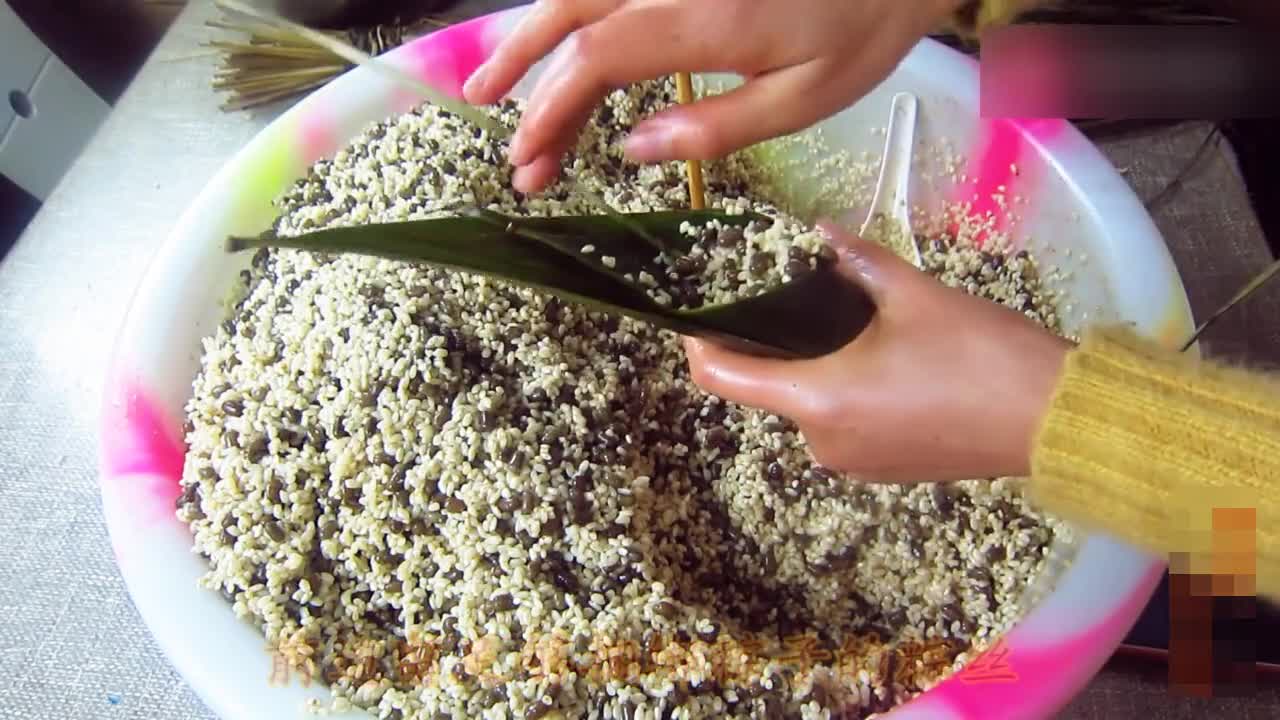 美食:教你2种粽子的包法,慢动作教学,讲解详细,一看就会,值得收藏