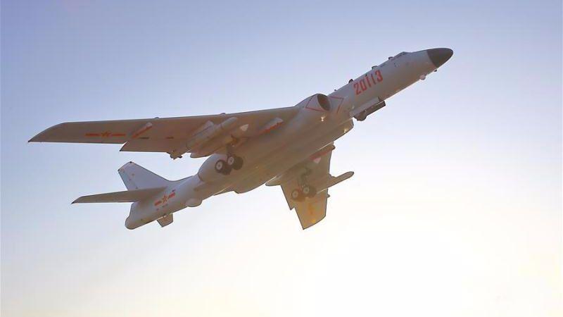 中国战机飞越日本海国际空域