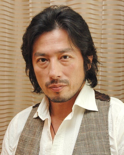 美剧传世的日本人是双螺旋的人吗