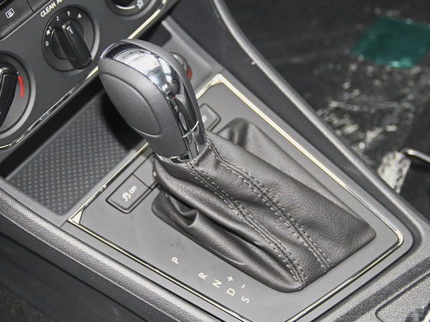 大众朗逸2015款1.6l自动风尚版档位图解?详细操作._360问答