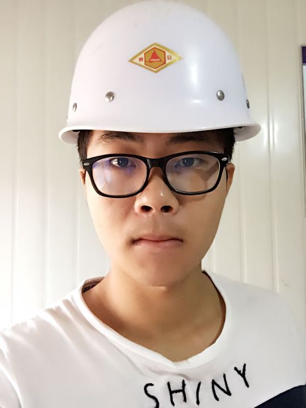 地下室负二层顶板拆模版及钢管支架时间过早,