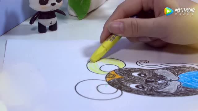 《滚滚玩具 颜色屋》用七彩蜡笔绘制出十二生肖-鼠!小朋友来学习吧!