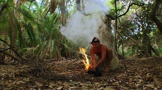 德爷单挑荒野主人公背景?