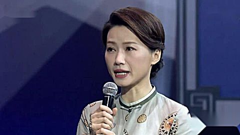 国学小名士 第三季 第20191229集 才女王可儿吉他弹唱引来阵阵掌声