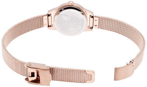 一般网购一个bering的手表会送一个abart的手镯吗