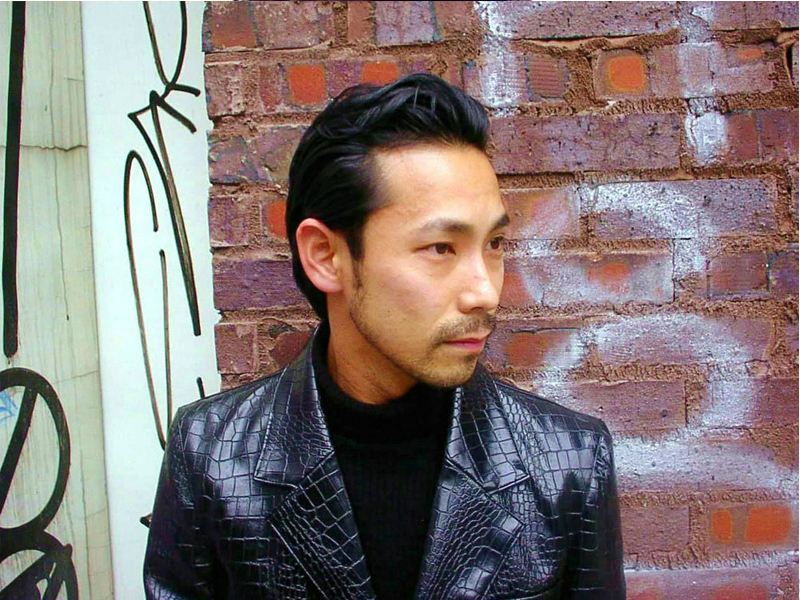  b>涩谷天马 /b>:"肢体会说话,浑身是戏"