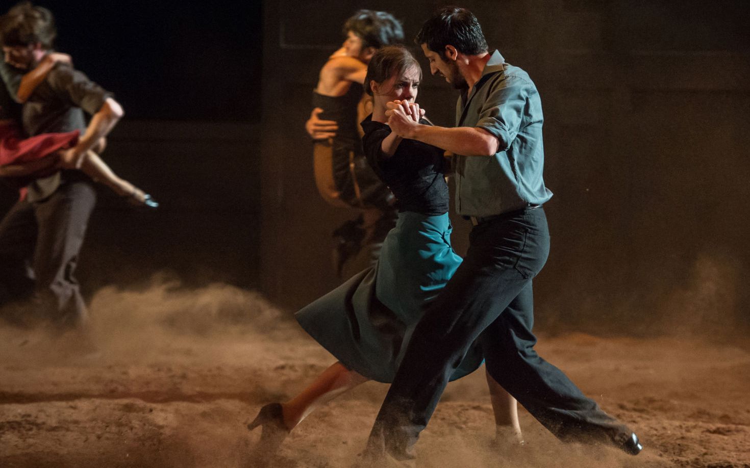 [图]法国图卢兹国立芭蕾舞团 Valser choreography by Catherine Berbessou, Ballet Capitole Toulouse