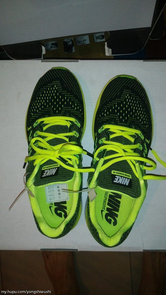 Nike Air zoom vomero 10英文怎么读