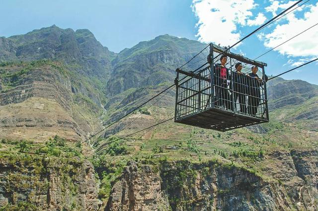 鹦哥溜索是金沙江上最后的高空溜索.