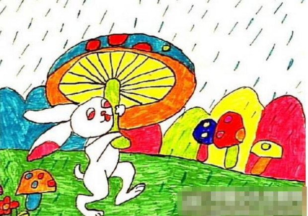 小白兔在外面玩,天下雨了,它用蘑菇遮雨,看图写话怎么写