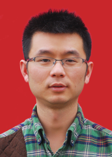 杨庆的个人简介