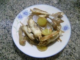 芹菜炒蛏子干怎么做好吃,芹菜炒蛏子干的家