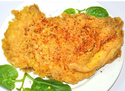 一份鸡排比一碗米饭的热量高多少?