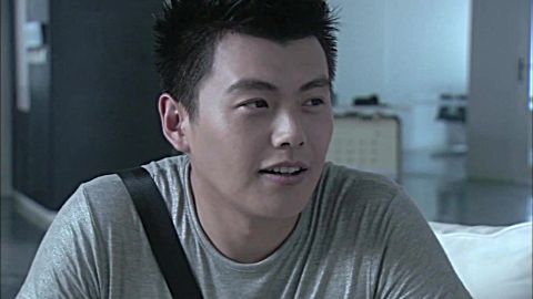  b>张善淇 /b>报复刘畅各种作死撕简历,竟被神秘老总录用