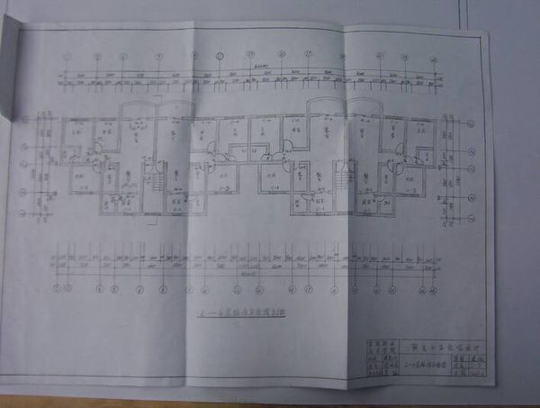怎么看水暖图纸,只要是定位厨房卫生间的上下