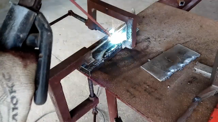 牛人教你一个超简单的焊接方法,新手都能轻松学会!