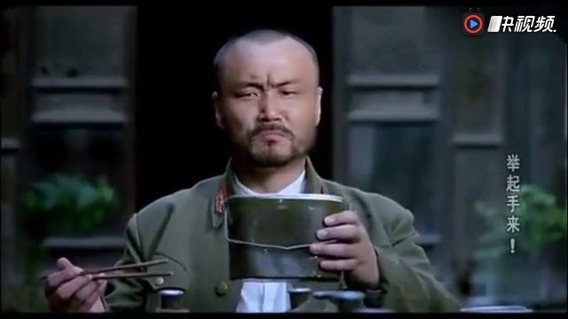 潘长江经典搞笑电影举起手来,看一次笑一次的搞笑片段