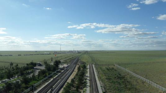 内蒙古锡盟东乌旗发生地壳推移灾害。 第一次