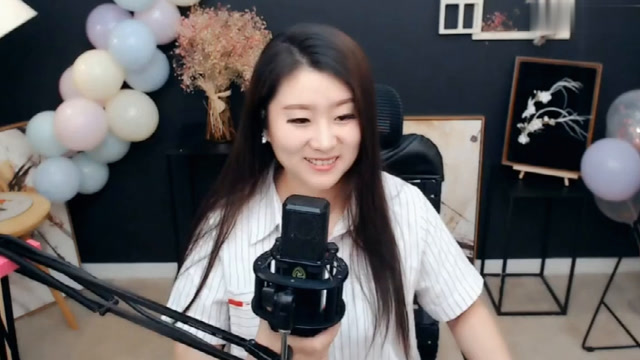  b>菲儿 /b>《 b>我的楼兰 /b>》主播成名曲,好听