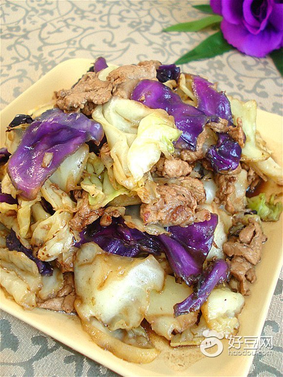 双色包菜肉片怎么做