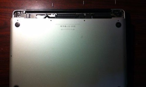 苹果笔记本加内存条应该怎么操作