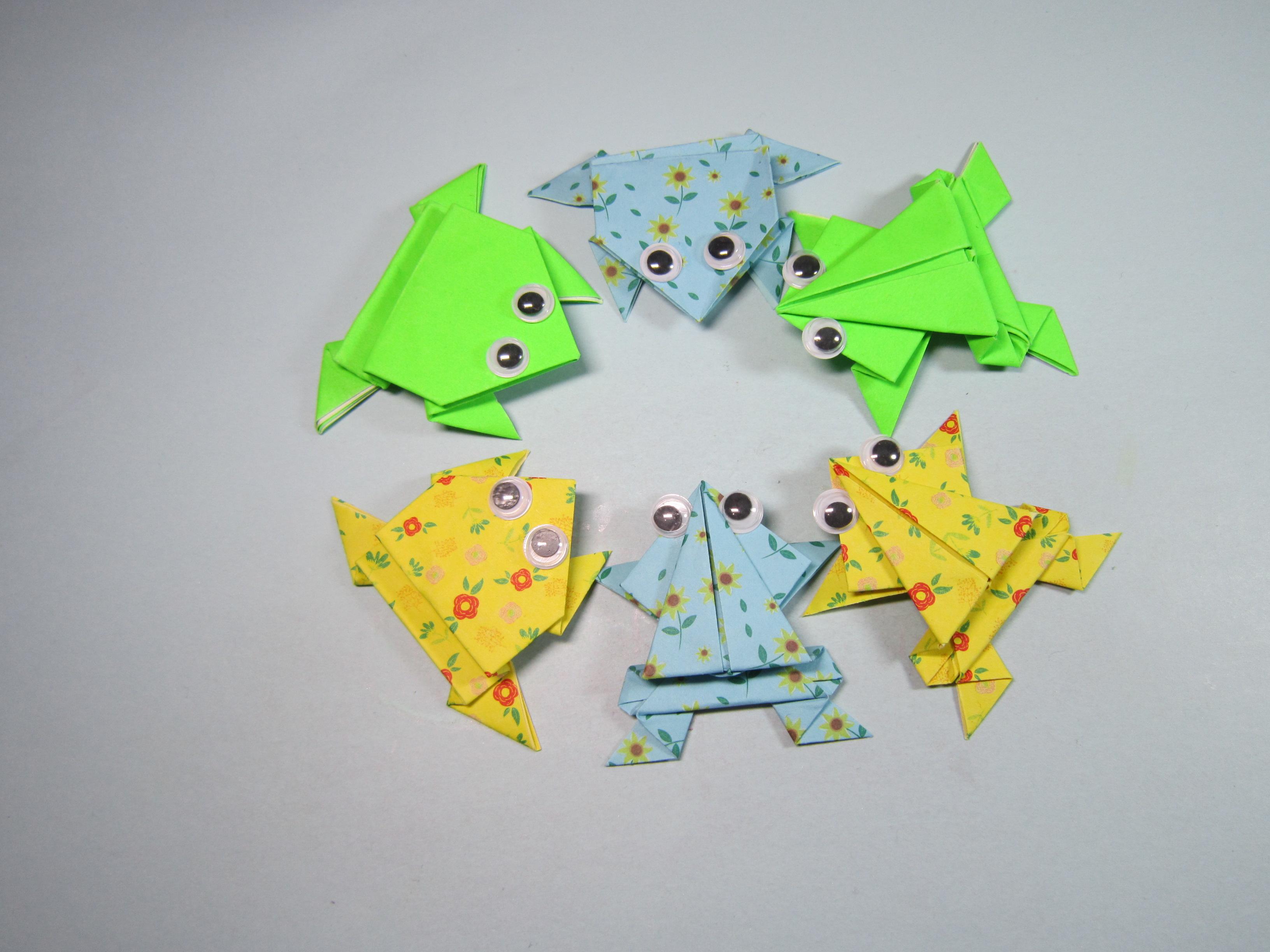 2种不同的青蛙折纸教程,折法简单一学就会,手工折纸