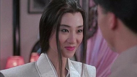 林正英僵尸片中最美艳的女鬼,差点要了徒弟的命!