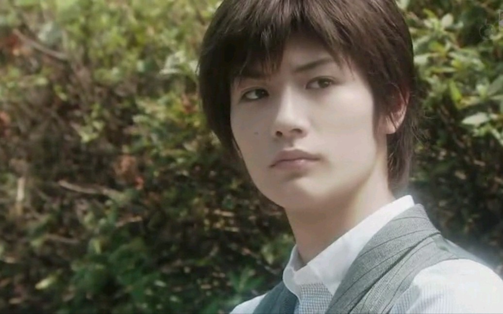  b>三浦春马 /b>最气质儒雅的角色 | 青年汤川学