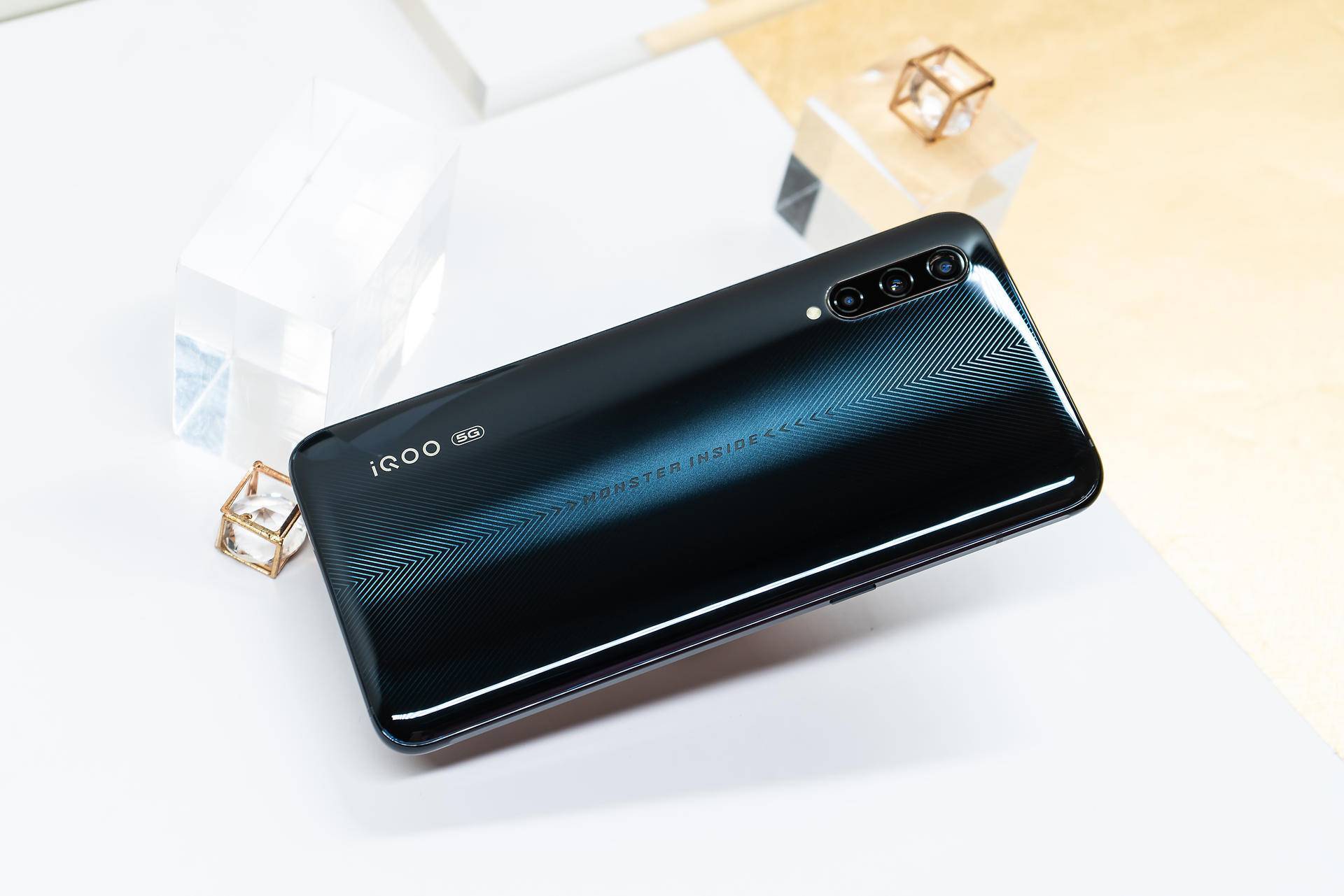 小米5G游戏手机