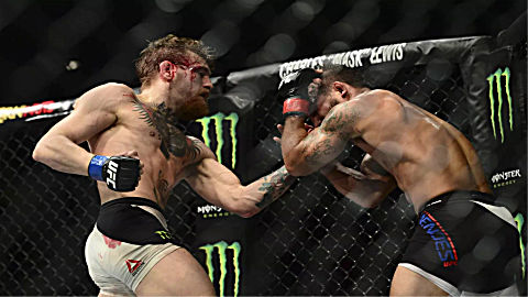 ufc格斗 "嘴炮"康纳麦格雷戈vs门德斯 浴血八角笼