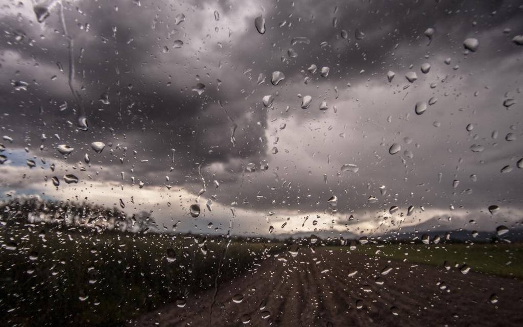 孤独雨景电脑壁纸[图8]