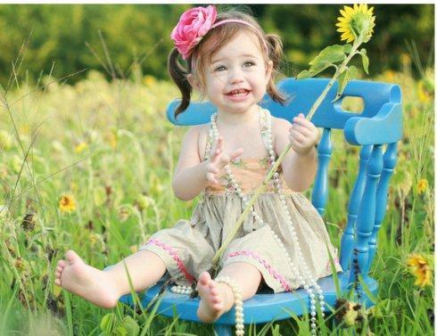 孩子8岁了,老爱不由自主的哼哼,是怎么回事?