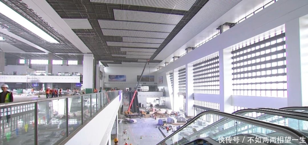 快通车的高铁