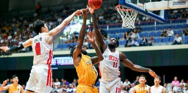 广厦队的李京龙